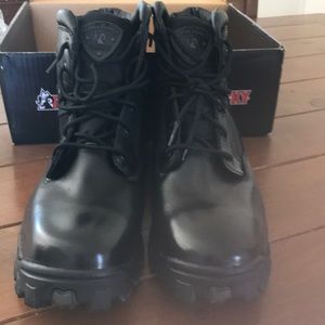 rocky men's alpha force oxford work boot